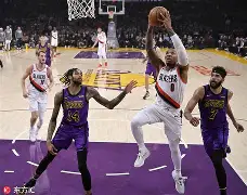 lol补丁下载-今日nba2013总决赛第六场最后时刻观众走了