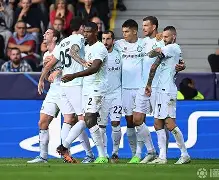 lol下载-赛地聚焦——欧联国际比赛日热度飙升,曼联遗憾出局,更衣室稳定,赛季目标并未改变的简单介绍