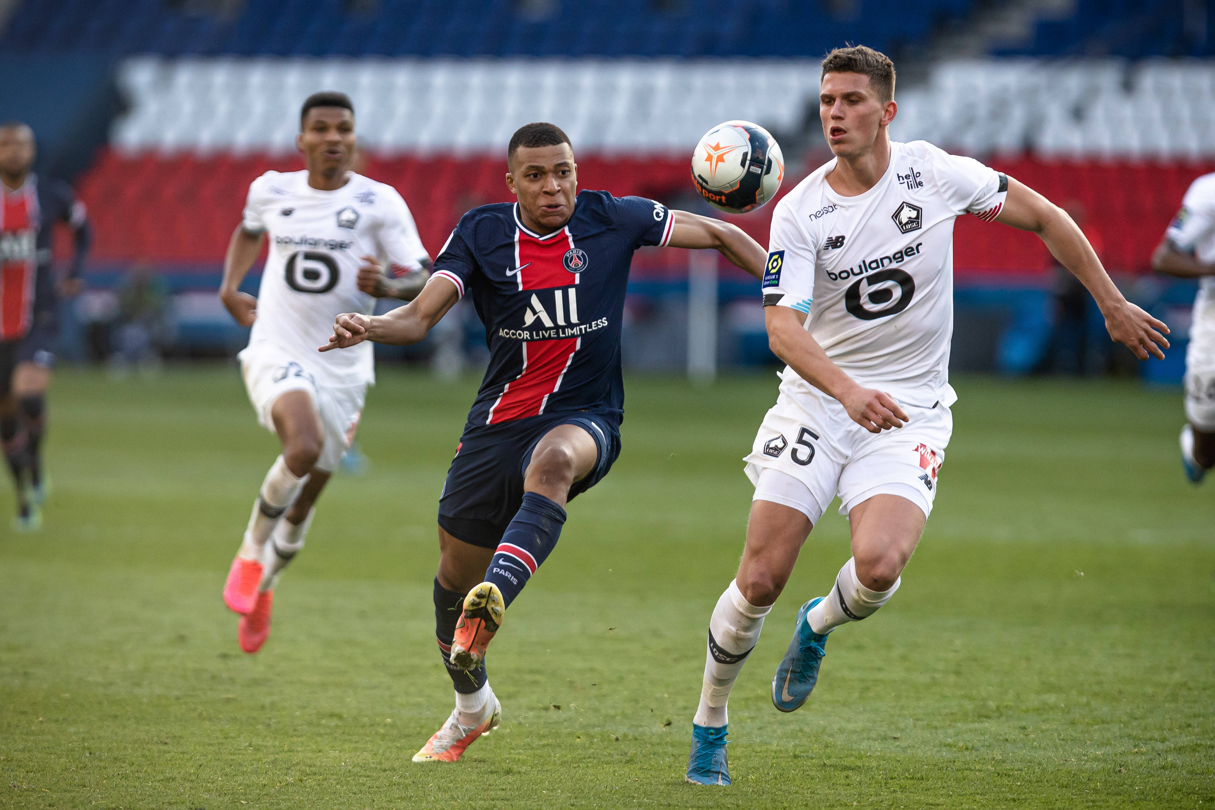 lol下载-阿贾克斯惨案